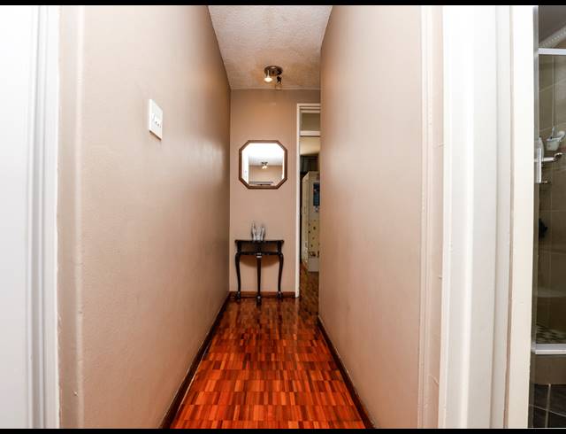 3 BEDROOM APARTMENT FOR SALE IN GLENWOOD